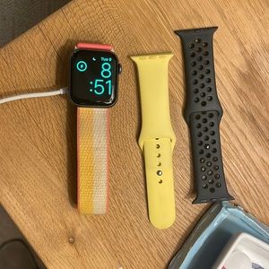 Apple Watch series 5 40mm
